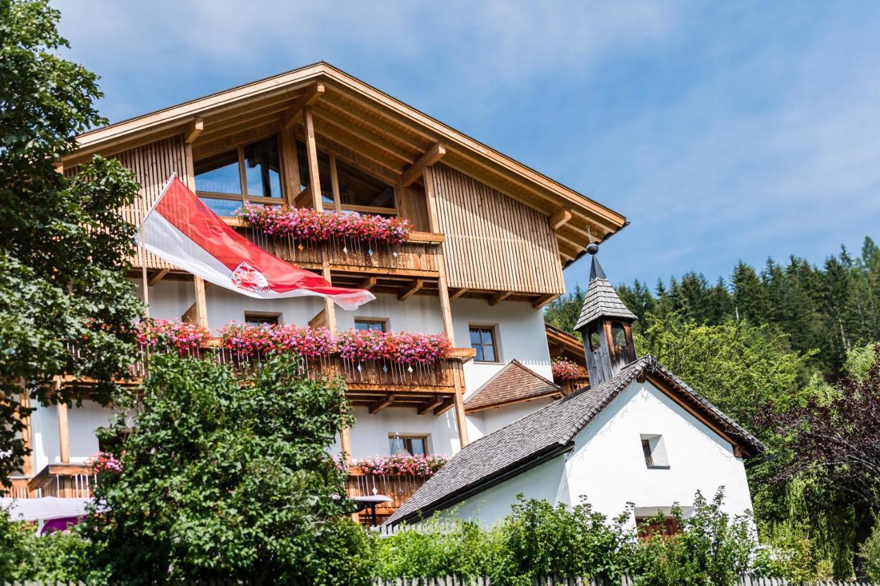 Hotel Kompatscherhof Luson Exterior photo
